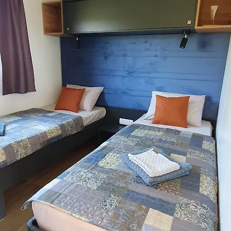 Mobile Homes Karlo & Dino Ferienhaus Pula