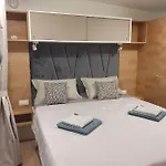 Mobile Homes Karlo & Dino Vikendica *